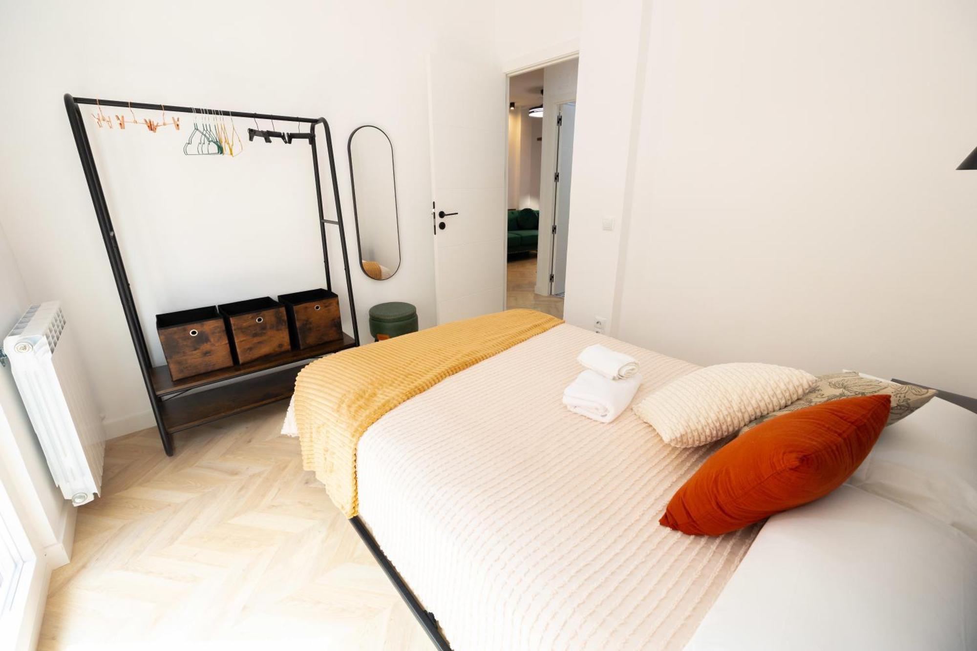 Ruata Del Pilar Turistea Apartment Zaragoza Exterior photo